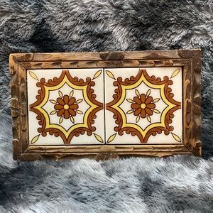 Vintage Carved Wood Double
Tile Trivet